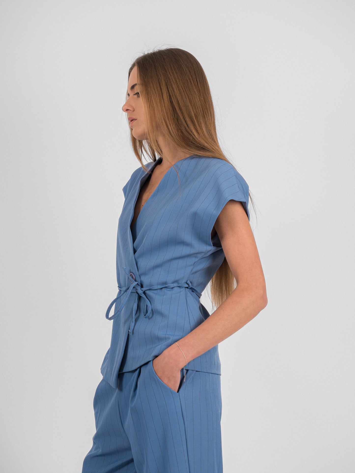 Ensemble rayé pantalon blazer sans manches