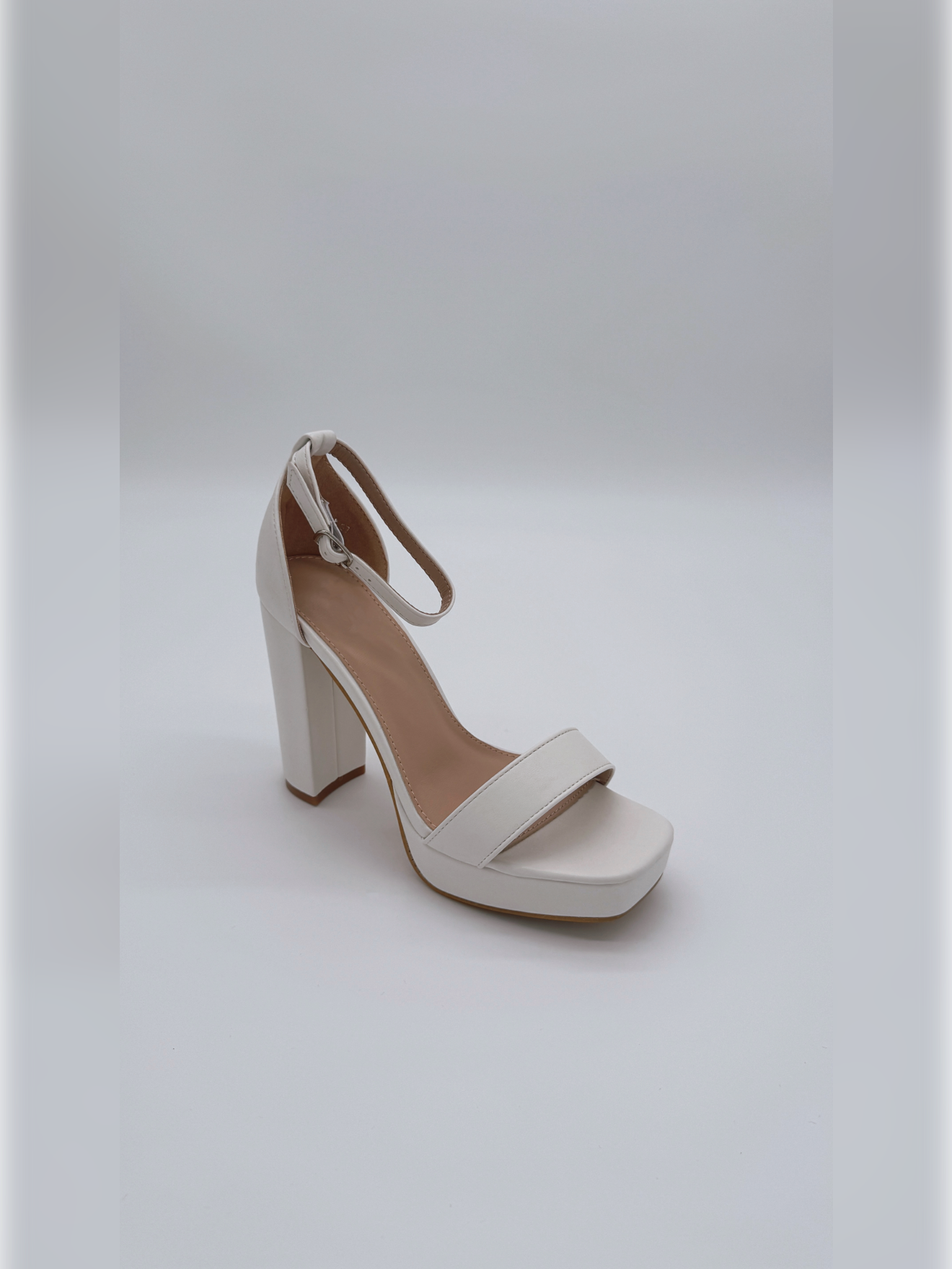 Sandales à talon haut