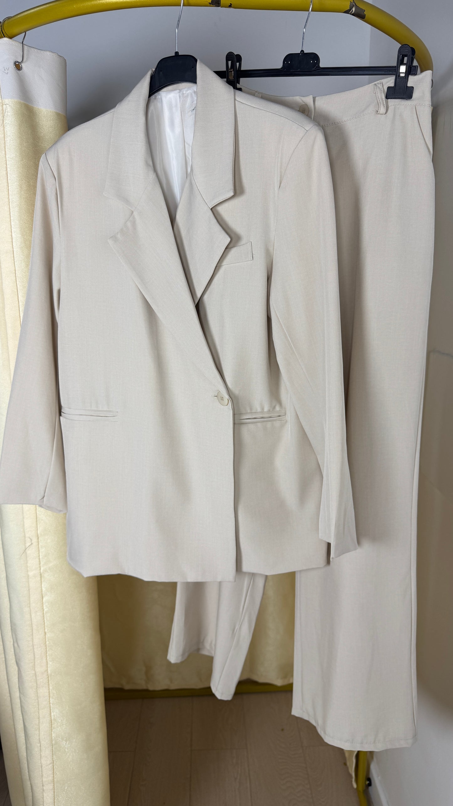 Ensemble FARAH blazer pantalon manches longues - D1 D2