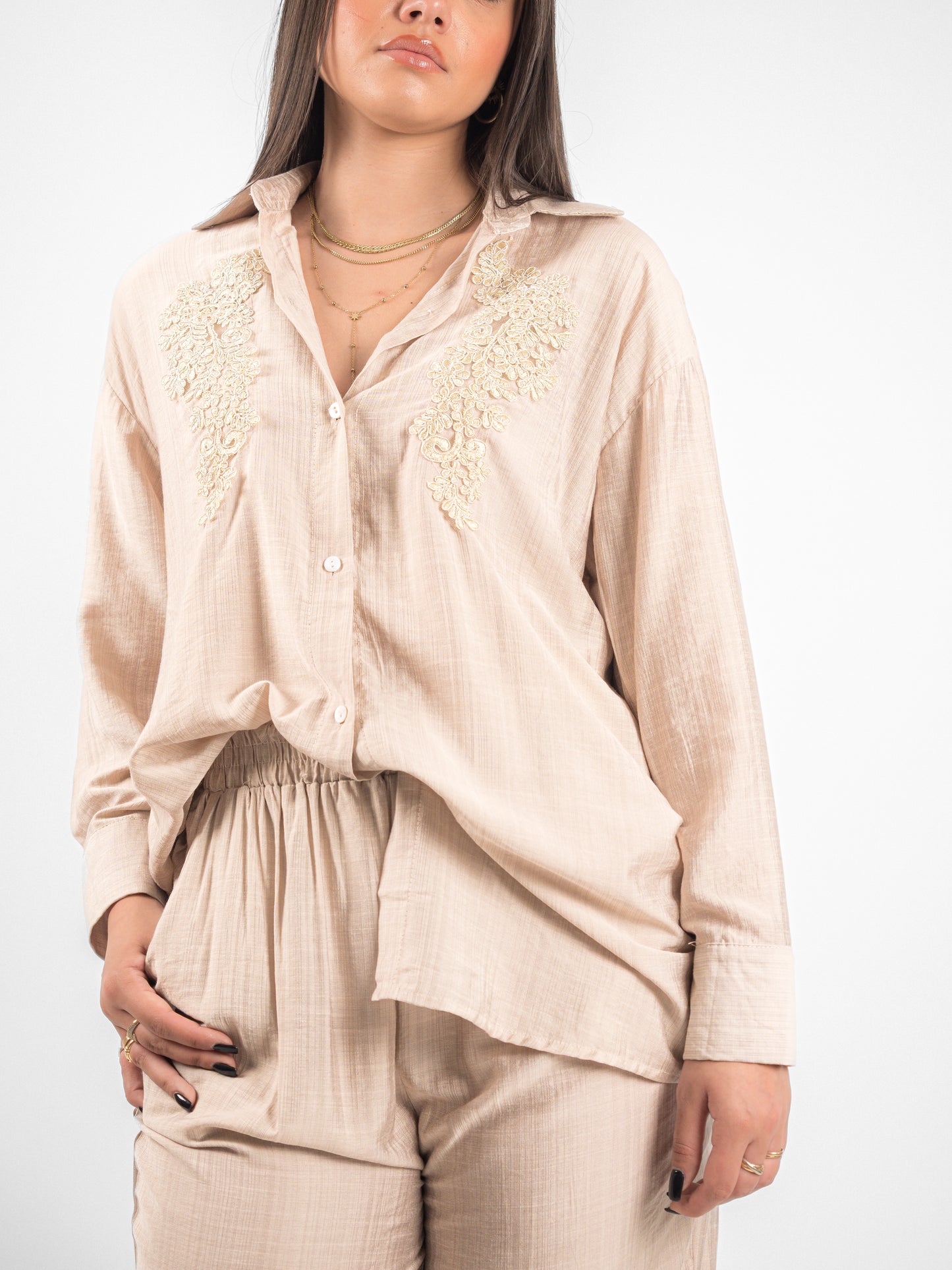 Ensemble à chemise brodée